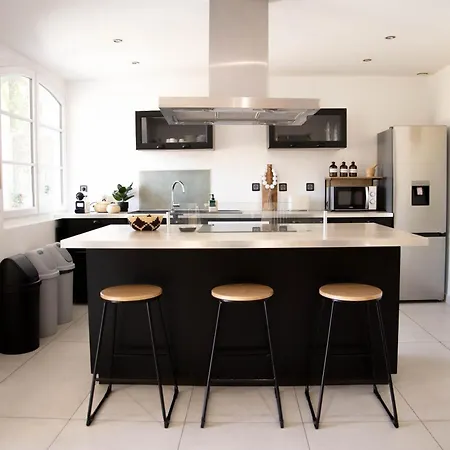 בית נופש Elegante 3chambres Terrasse Et Parking Zenith *
