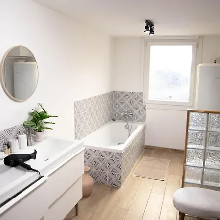 Elegante 3chambres Terrasse Et Parking Zenith קאין